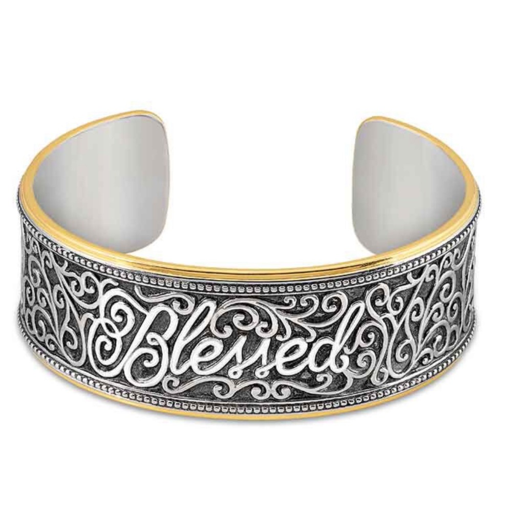 Danbury Mint Blessed Bangle NWT